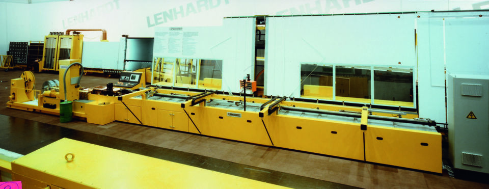 Fully automatic IG line with integrated frame production by Lenhardt